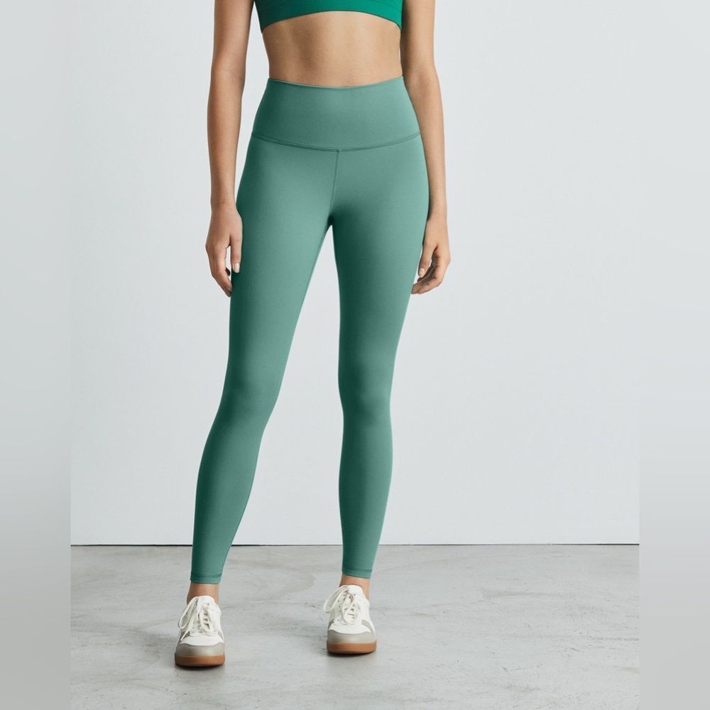 Everlane The Perform 24/7 High Rise Ankle Leggings Soft Green Size Small NWT
